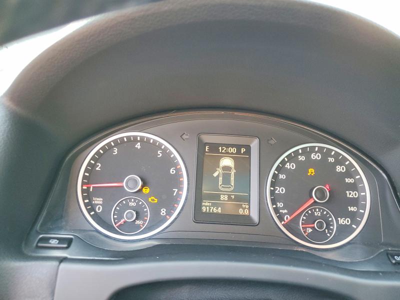 Aukcja sprzedaży 2010 Volkswagen Tiguan, vin: WVGBV7AXXAW510655, numer aukcji: 59970906