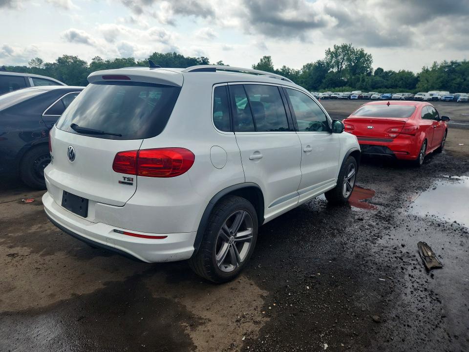61894756 :رقم المزاد ، WVGUV7AX4HW506569 vin ، 2017 Volkswagen Tiguan مزاد بيع