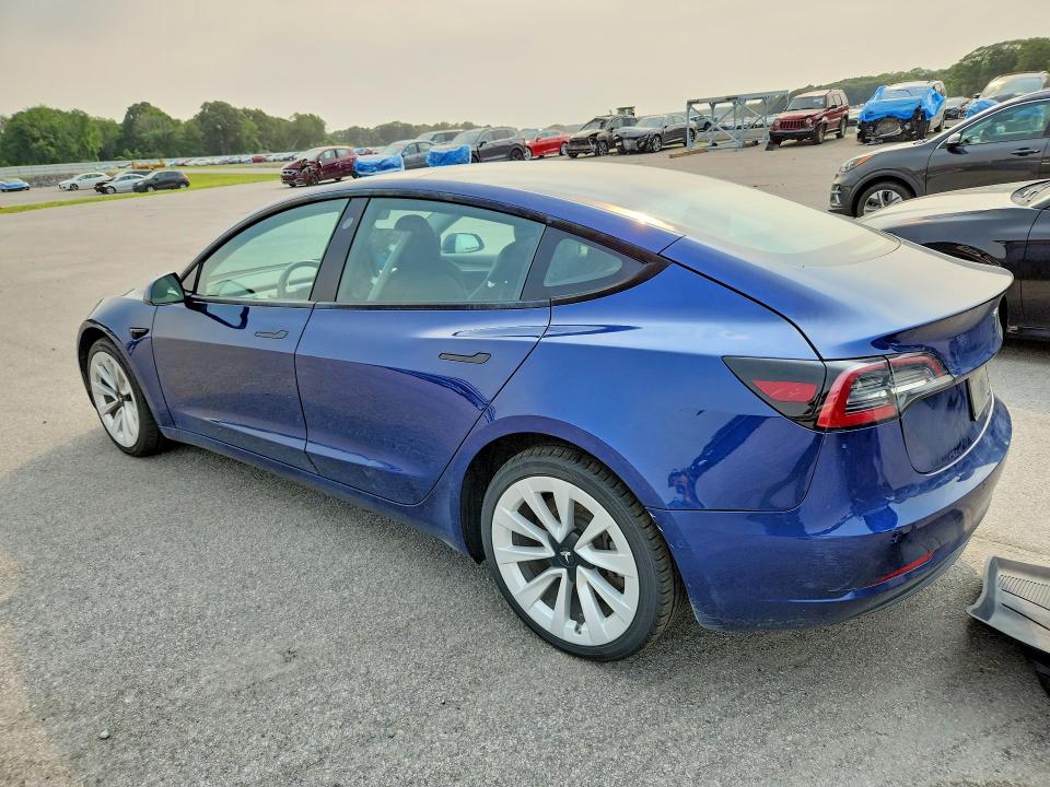 61124976 :رقم المزاد ، 5YJ3E1EA0NF290318 vin ، 2022 Tesla Model 3 مزاد بيع