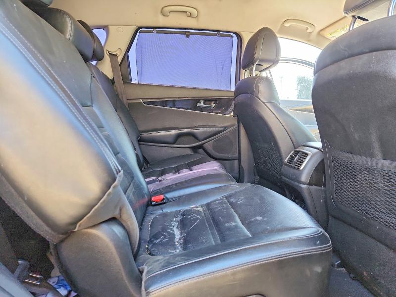 2016 Kia Sorento მანქანა იყიდება აუქციონზე, vin: 5XYPH4A52GG072766, აუქციონის ნომერი: 63307456