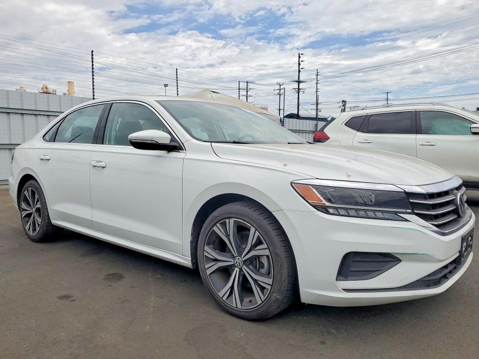 Продаж на аукціоні авто 2022 Volkswagen Passat, vin: 1VWSA7A3XNC004258, номер лоту: 60874386