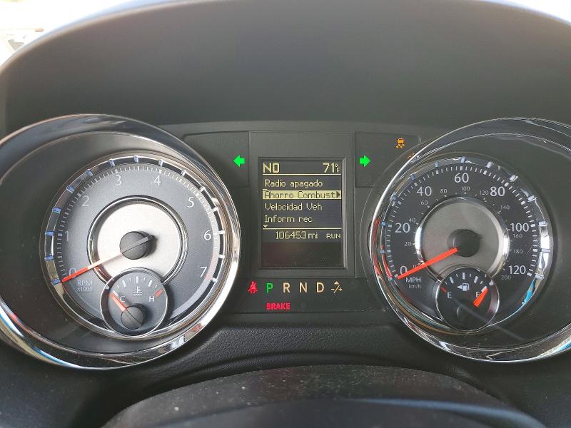 2014 Chrysler Town & Country მანქანა იყიდება აუქციონზე, vin: 2C4RC1BG1ER195960, აუქციონის ნომერი: 62644776