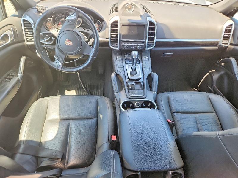60487776 :رقم المزاد ، WP1AA2A27ELA91737 vin ، 2014 Porsche Cayenne مزاد بيع