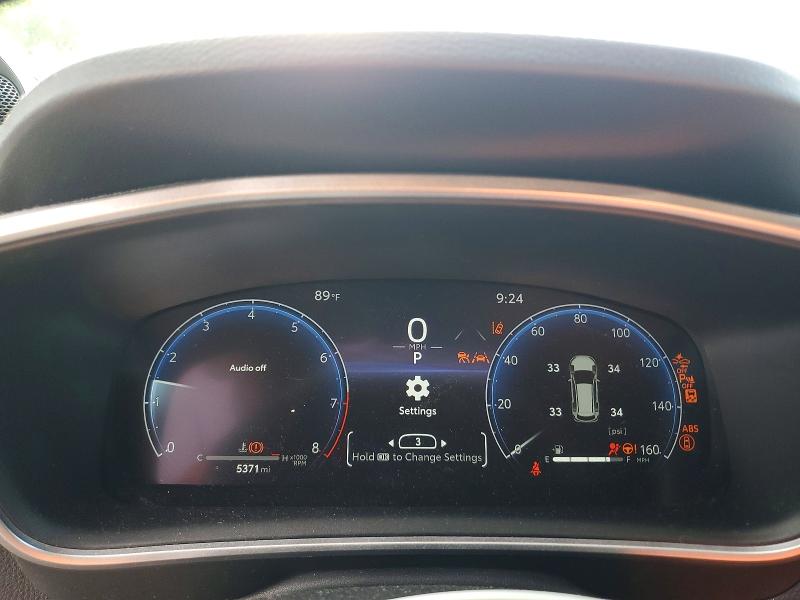 Продаж на аукціоні авто 2026 Toyota Corolla Cross, vin: 7MUDAAAG5TV165033, номер лоту: 62414836