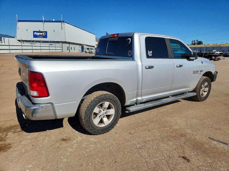 61026126 :رقم المزاد ، 1C6RR7LT1GS400957 vin ، 2016 Ram 1500 مزاد بيع