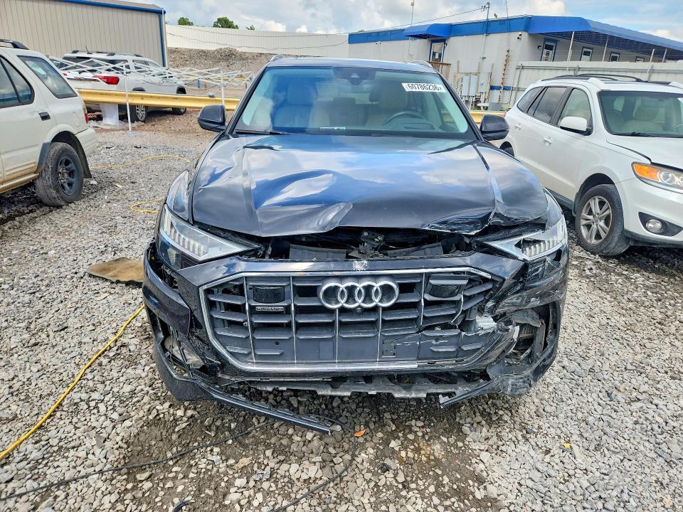 2019 Audi Q8 მანქანა იყიდება აუქციონზე, vin: WA1CVAF13KD044472, აუქციონის ნომერი: 60786236