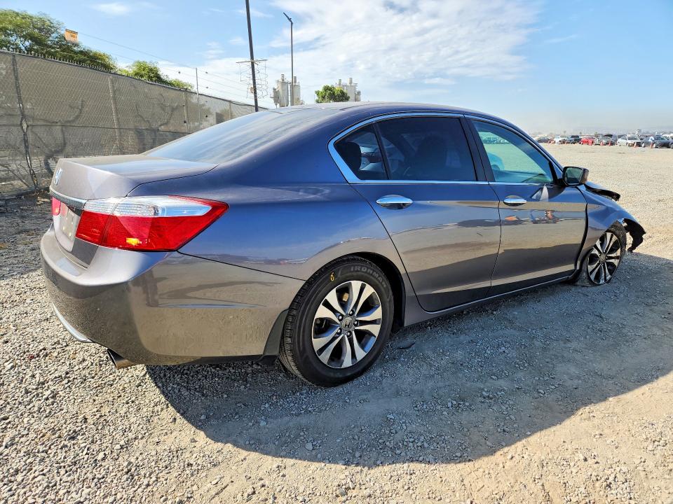 62085346 :رقم المزاد ، 1HGCR2F3XFA166997 vin ، 2015 Honda Accord مزاد بيع