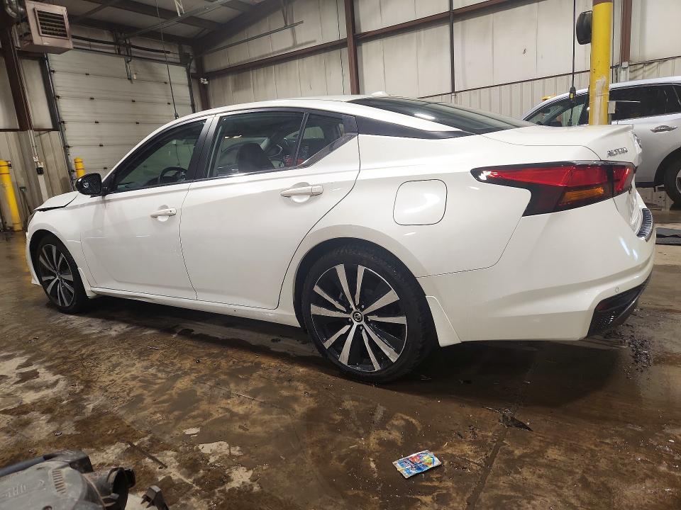 2020 Nissan Altima მანქანა იყიდება აუქციონზე, vin: 1N4BL4CV8LC208585, აუქციონის ნომერი: 61818386
