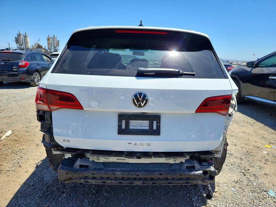 Продажа на аукционе авто 2022 Volkswagen Taos, vin: 3VVRX7B25NM022978, номер лота: 60086636