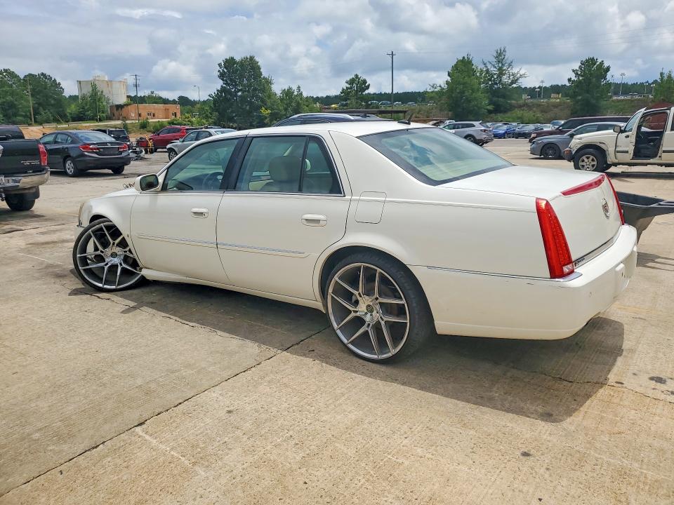 2006 Cadillac Dts მანქანა იყიდება აუქციონზე, vin: 1G6KD57YX6U174586, აუქციონის ნომერი: 59105266