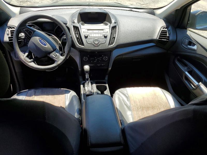 2017 Ford Escape მანქანა იყიდება აუქციონზე, vin: 1FMCU0GD7HUC42603, აუქციონის ნომერი: 63015106