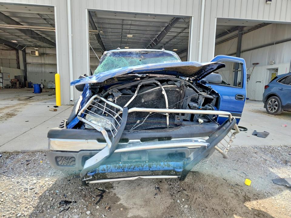 60389446 :رقم المزاد ، 1GCGK13U63F140410 vin ، 2003 Chevrolet Silverado مزاد بيع