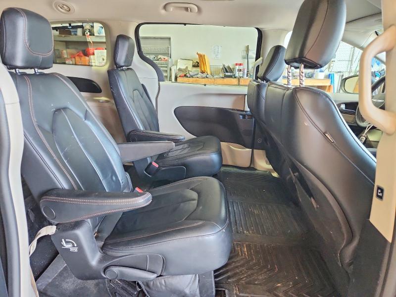 Продажа на аукционе авто 2017 Chrysler Pacifica, vin: 2C4RC1BGXHR644945, номер лота: 59657236