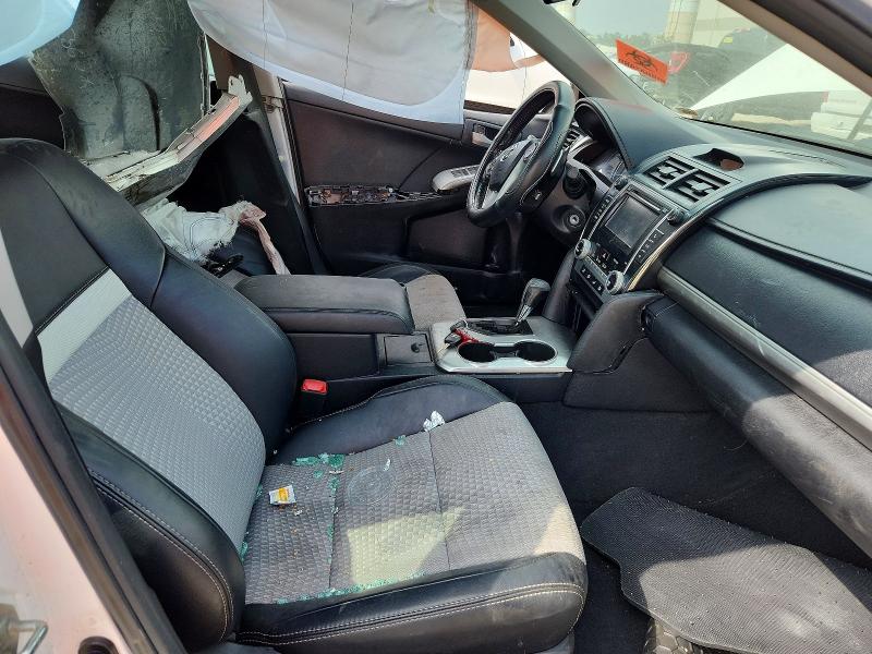 62052146 :رقم المزاد ، 4T1BF1FK4CU538585 vin ، 2012 Toyt Camry مزاد بيع