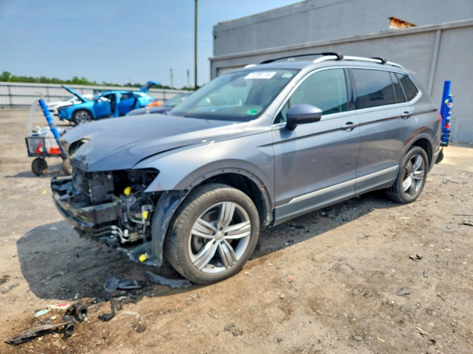 2020 Volkswagen Tiguan მანქანა იყიდება აუქციონზე, vin: 3VV2B7AX5LM121360, აუქციონის ნომერი: 61228116