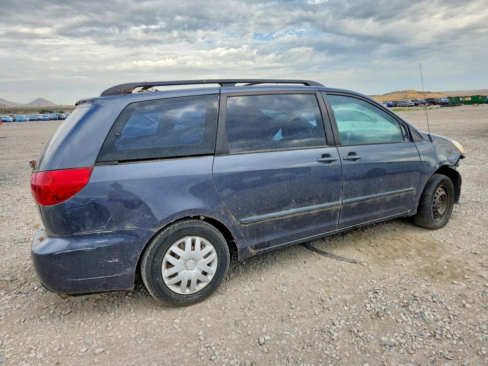 2007 Toyota Sienna მანქანა იყიდება აუქციონზე, vin: 5TDZK23C07S017231, აუქციონის ნომერი: 62074556
