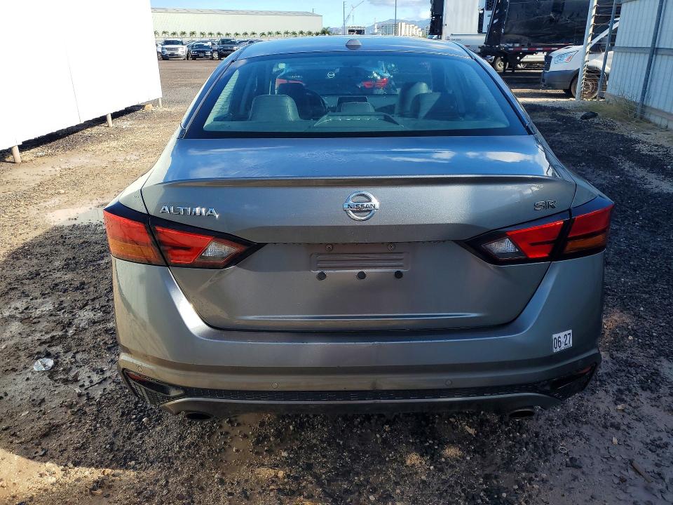 Продаж на аукціоні авто 2021 Nissan Altima, vin: 1N4BL4CV6MN402490, номер лоту: 61389126