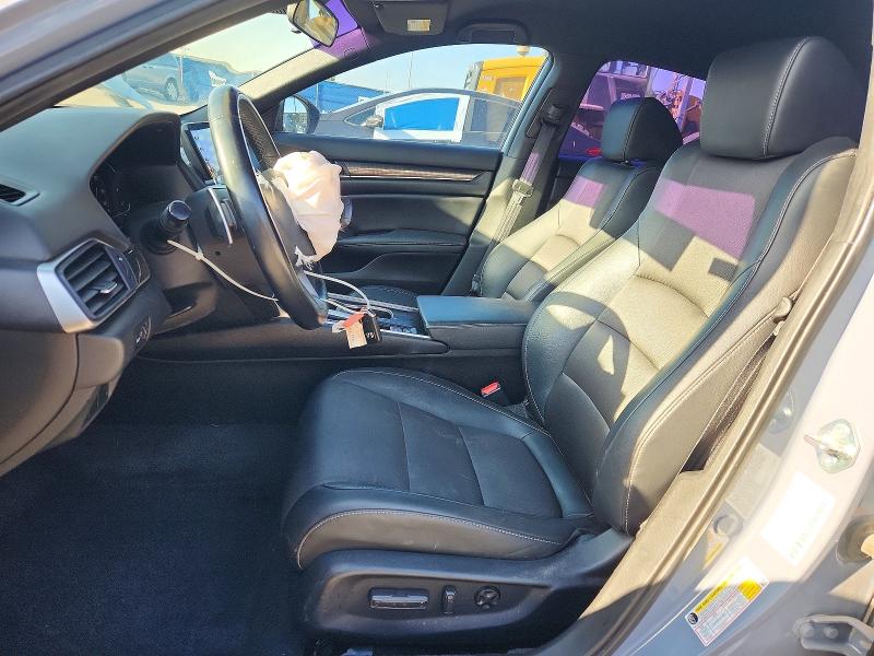 62207756 :رقم المزاد ، 1HGCV1F36NA012453 vin ، 2022 Honda Accord مزاد بيع