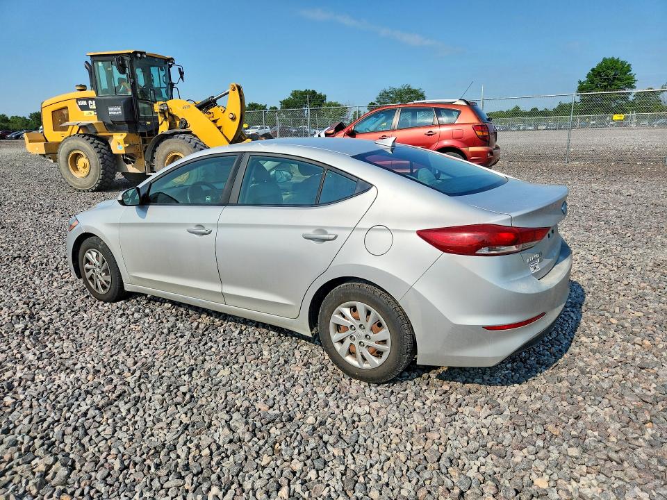 61069736 :رقم المزاد ، KMHD74LFXHU113930 vin ، 2017 Hyundai Elantra مزاد بيع