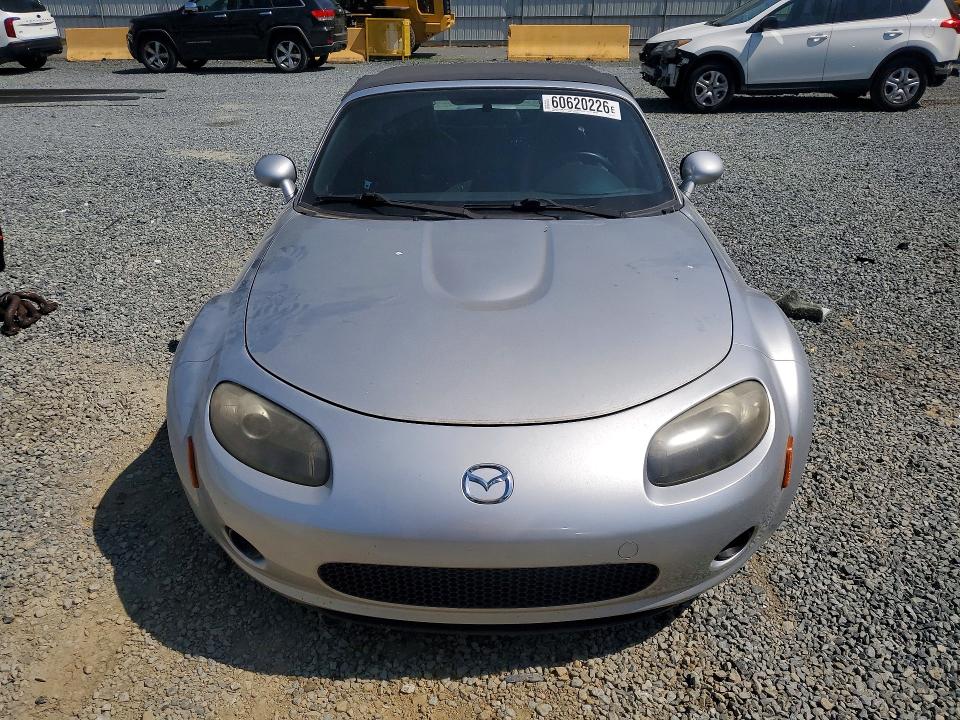 60620226 :رقم المزاد ، JM1NC25F560121346 vin ، 2006 Mazda Mx-5 Miata مزاد بيع