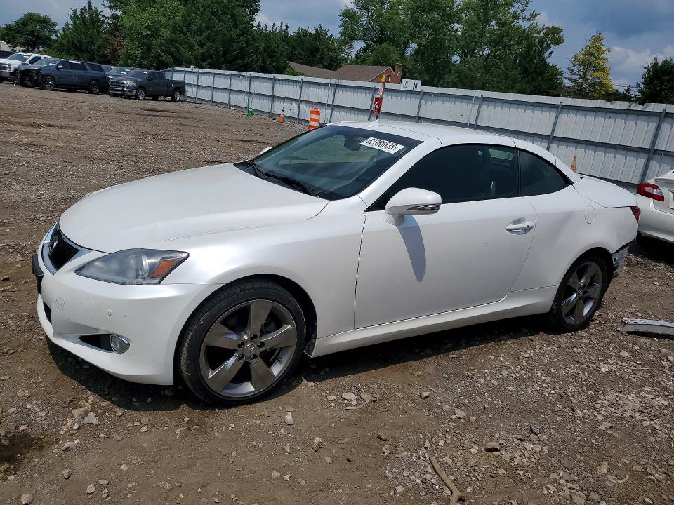 Auction sale of the 2015 Lexus Is, vin: JTHFF2C26F2532625, lot number: 62388636