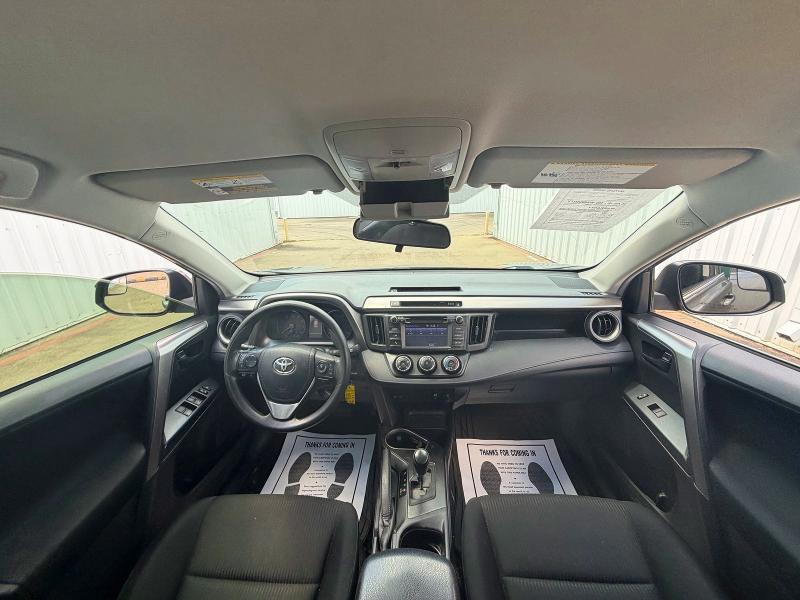 Продаж на аукціоні авто 2017 Toyota Rav4, vin: JTMZFREV7HJ713028, номер лоту: 60707646