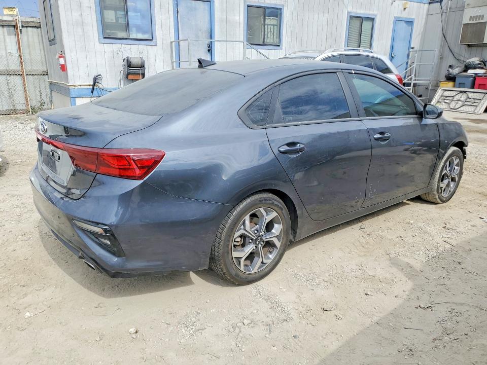 62061536 :رقم المزاد ، 3KPF24AD6LE151448 vin ، 2020 Kia Forte مزاد بيع