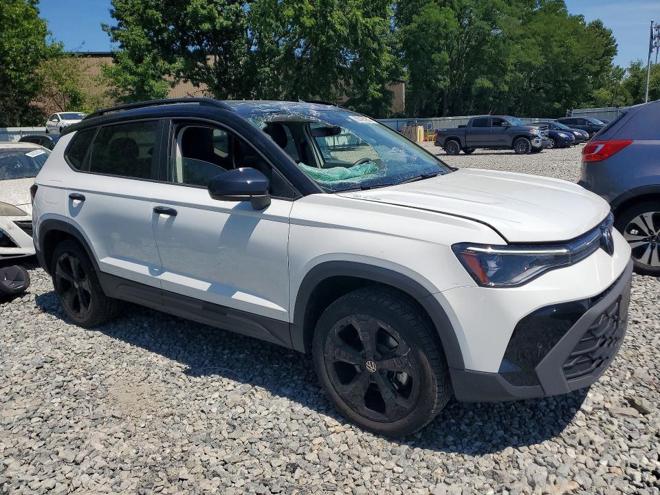 56194866 :رقم المزاد ، 3VV2C7B22SM004334 vin ، 2025 Volkswagen Taos مزاد بيع