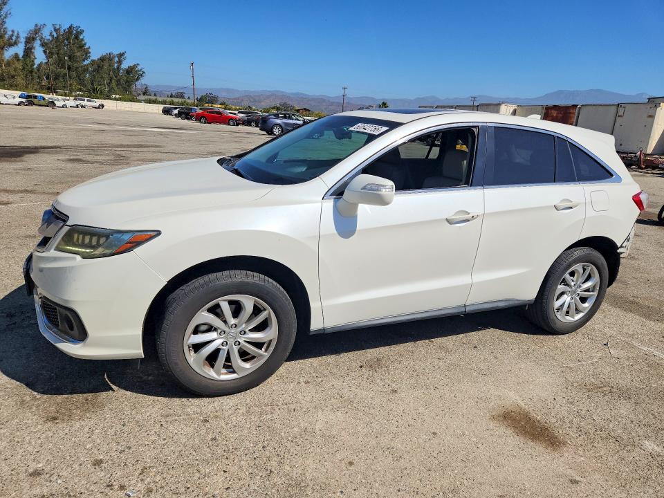 60642756 :رقم المزاد ، 5J8TB3H38HL003151 vin ، 2017 Acura Rdx مزاد بيع