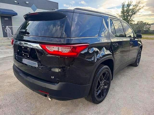2021 Chevrolet Traverse მანქანა იყიდება აუქციონზე, vin: 1GNERGKW7MJ168621, აუქციონის ნომერი: 63350876