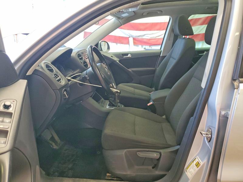 61926966 :رقم المزاد ، WVGBV3AX2DW578185 vin ، 2013 Volkswagen Tiguan مزاد بيع
