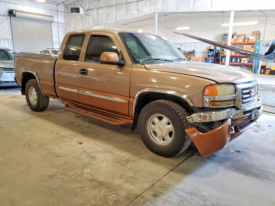 Продажа на аукционе авто 2003 Gmc New Sierra, vin: 1GTEK19T43Z180795, номер лота: 61869376