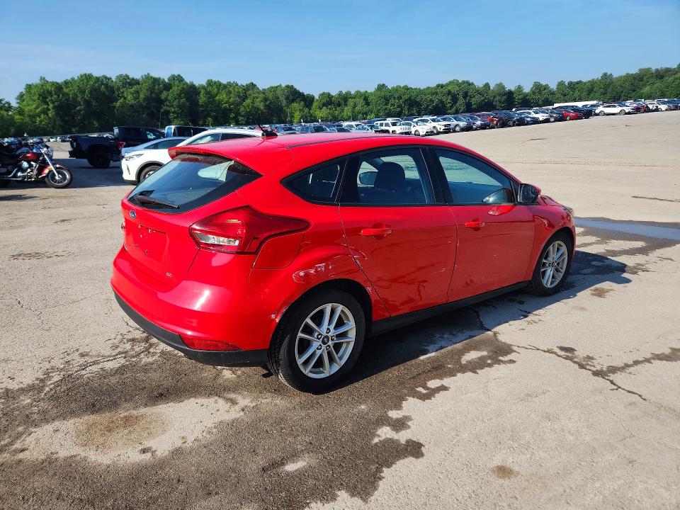 60561696 :رقم المزاد ، 1FADP3K26HL313034 vin ، 2017 Ford Focus مزاد بيع