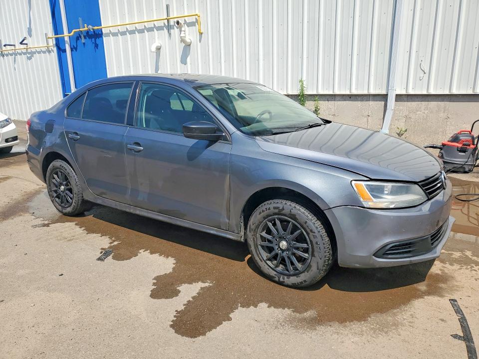60581816 :رقم المزاد ، 3VW1K7AJ5DM270890 vin ، 2013 Volkswagen Jetta مزاد بيع