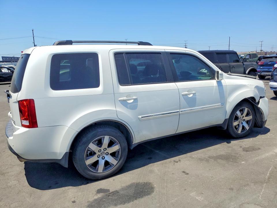 60591656 :رقم المزاد ، 5FNYF4H96CB010548 vin ، 2012 Honda Pilot مزاد بيع