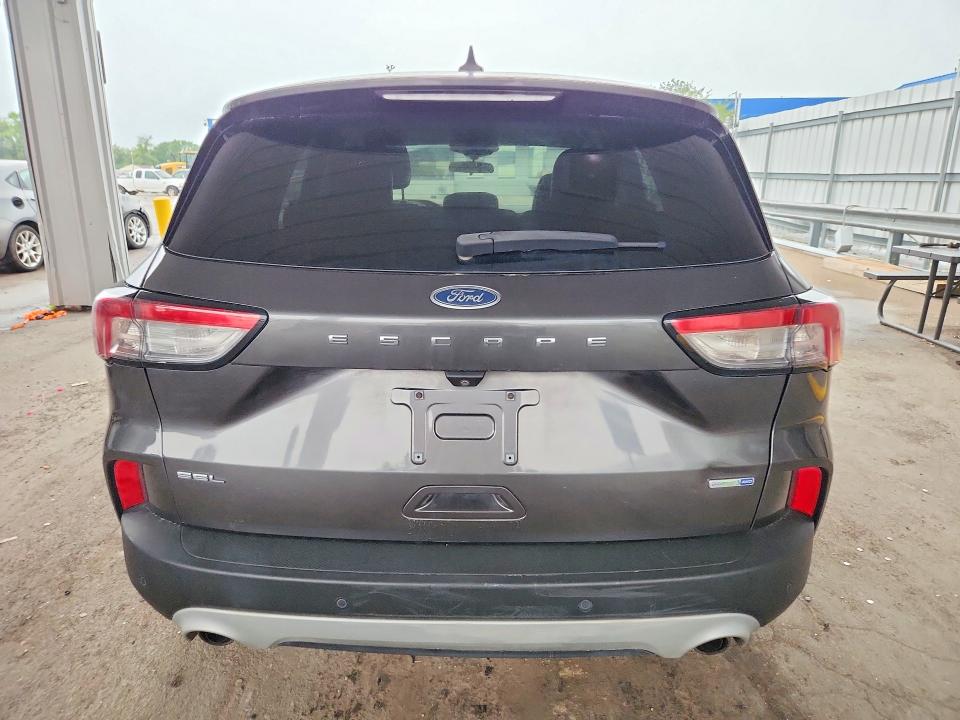 Продажа на аукционе авто 2020 Ford Escape, vin: 1FMCU9H6XLUC40907, номер лота: 62833236