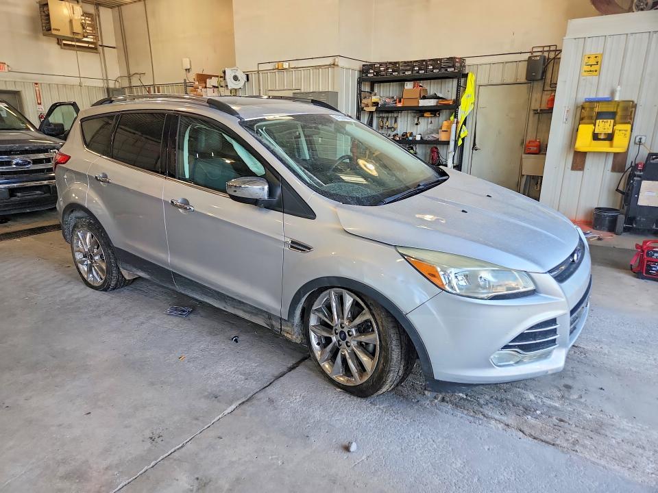2016 Ford Escape მანქანა იყიდება აუქციონზე, vin: 1FMCU9GX5GUB29147, აუქციონის ნომერი: 61374886