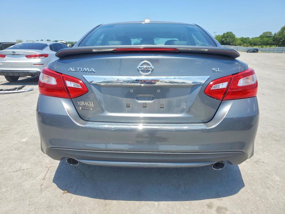 Продажа на аукционе авто 2017 Nissan Altima, vin: 1N4AL3AP0HC174112, номер лота: 62401686