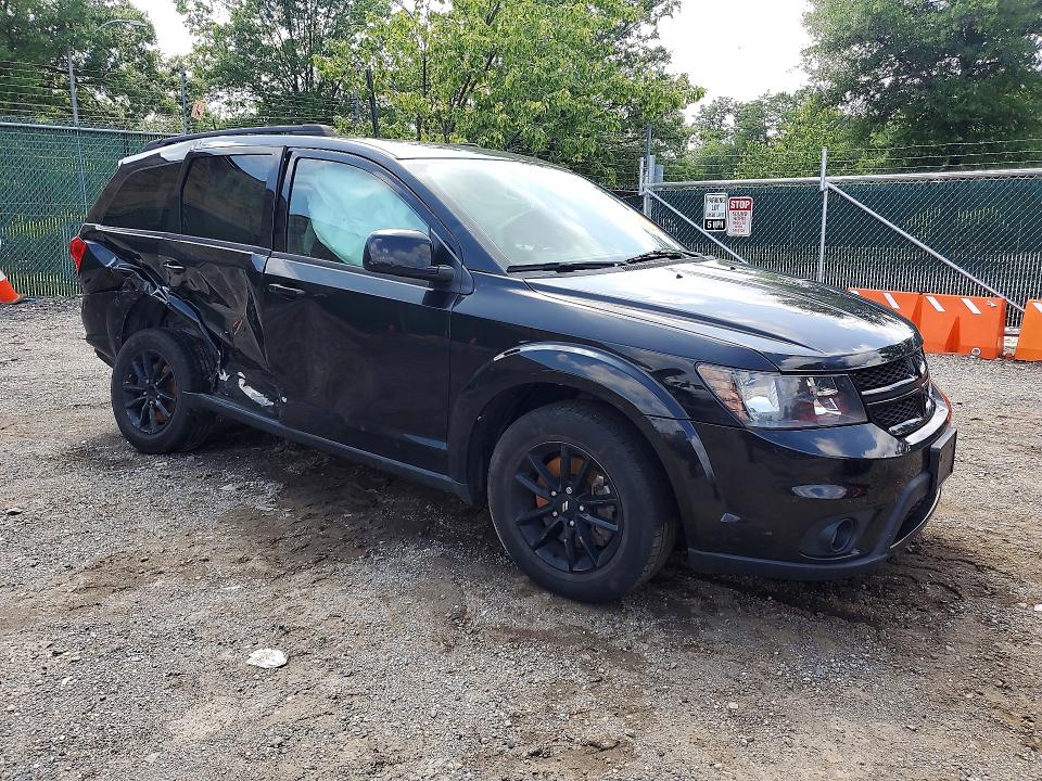 60462726 :رقم المزاد ، 3C4PDCBB4KT845555 vin ، 2019 Dodge Journey مزاد بيع