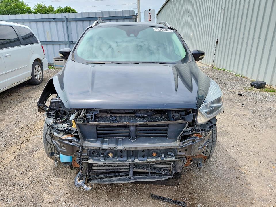 Продажа на аукционе авто 2017 Ford Escape, vin: 1FMCU9J98HUD00131, номер лота: 50758566