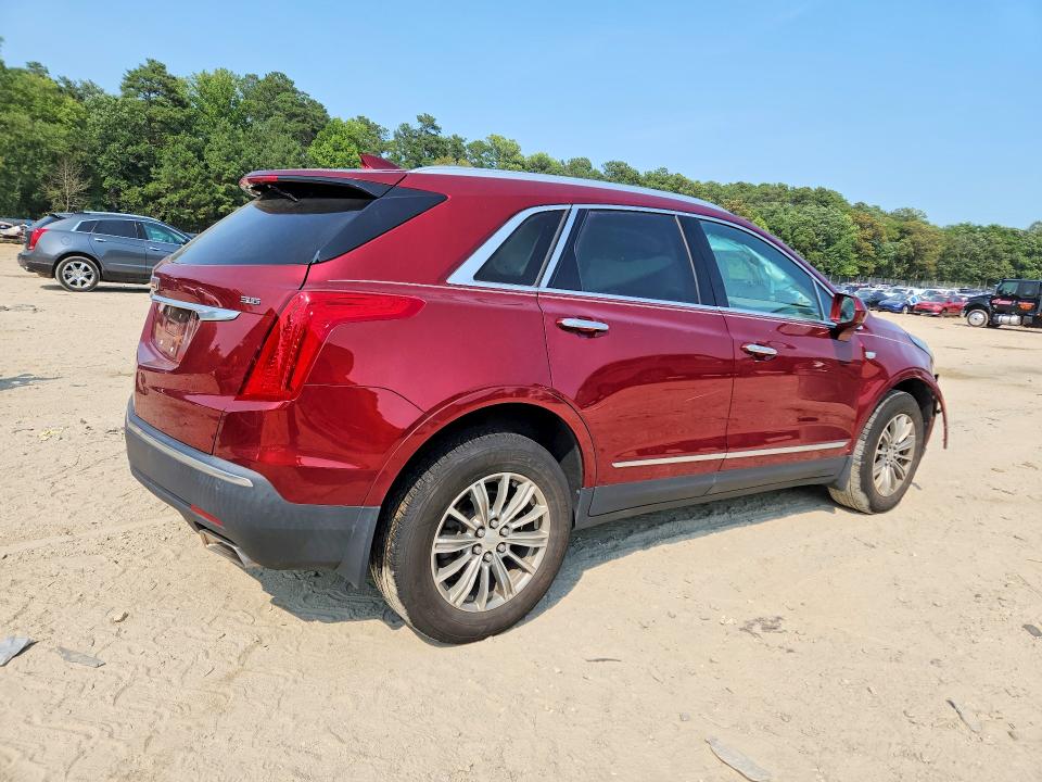 61077296 :رقم المزاد ، 1GYKNBRS6HZ260494 vin ، 2017 Cadillac Xt5 مزاد بيع