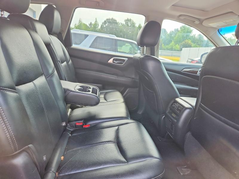 62660906 :رقم المزاد ، 5N1AR2MN5FC627114 vin ، 2015 Nissan Pathfinder مزاد بيع