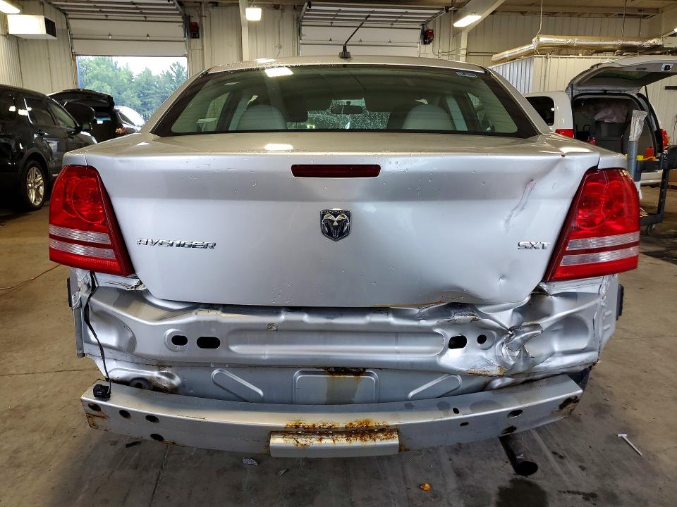 62841126 :رقم المزاد ، 1B3LC56K28N172086 vin ، 2008 Dodge Avenger مزاد بيع
