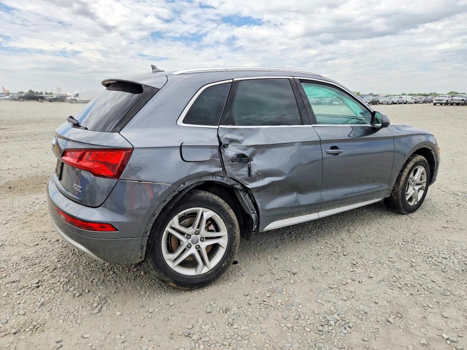 2018 Audi Q5 მანქანა იყიდება აუქციონზე, vin: WA1BNAFY8J2231144, აუქციონის ნომერი: 62263546
