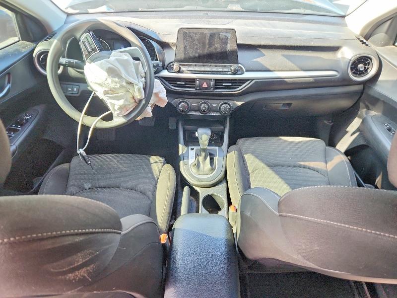 61403766 :رقم المزاد ، 3KPF24AD3ME377254 vin ، 2021 Kia Forte مزاد بيع