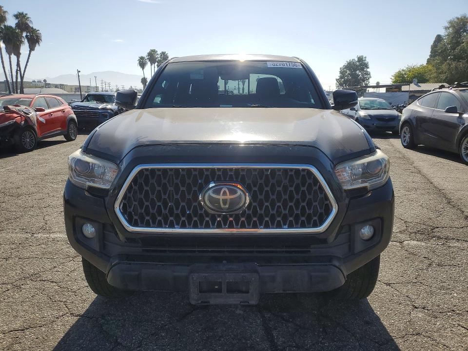 Продаж на аукціоні авто 2019 Toyota Tacoma, vin: 3TMCZ5AN3KM197188, номер лоту: 62701756