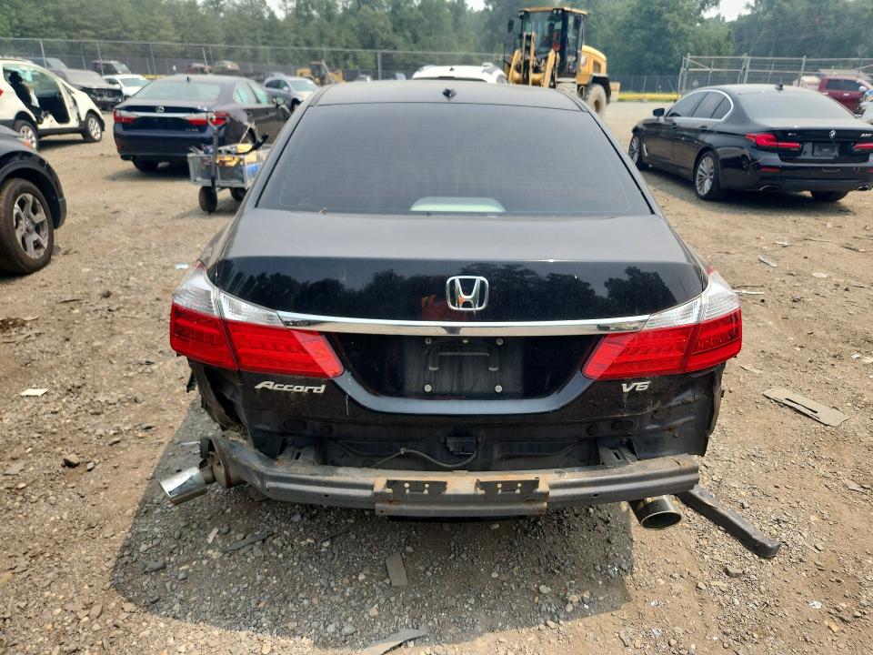 Продаж на аукціоні авто 2015 Honda Accord, vin: 1HGCR3F89FA020642, номер лоту: 61432686