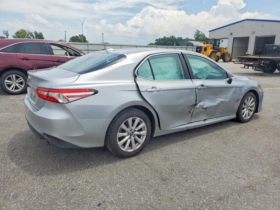 2019 Toyota Camry მანქანა იყიდება აუქციონზე, vin: 4T1B11HK5KU778416, აუქციონის ნომერი: 62131836