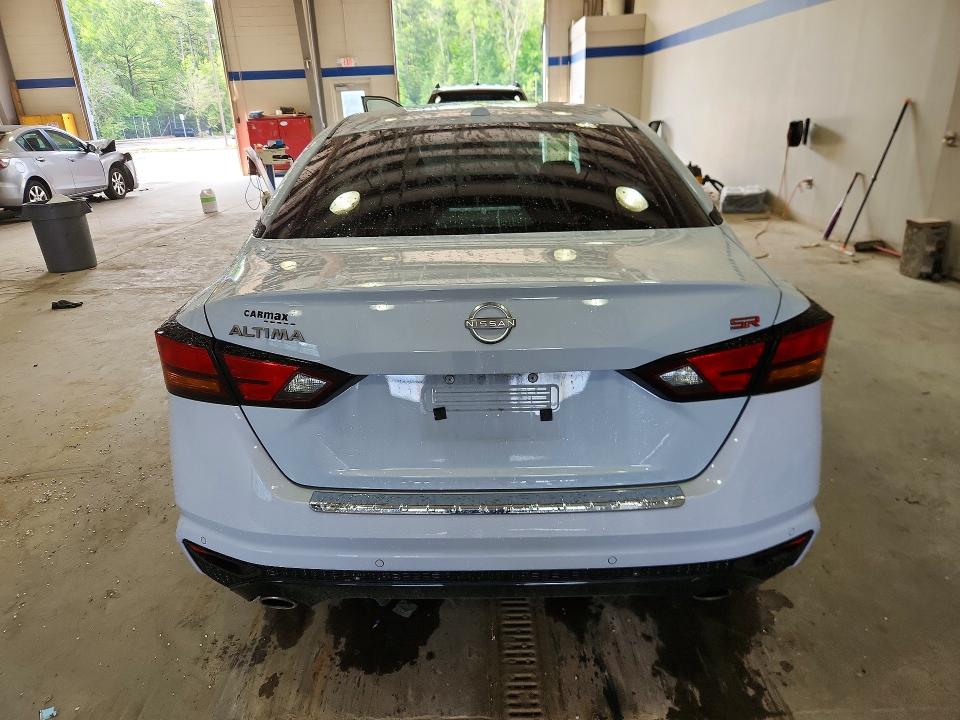 59721196 :رقم المزاد ، 1N4BL4CV3PN375026 vin ، 2023 Nissan Altima مزاد بيع