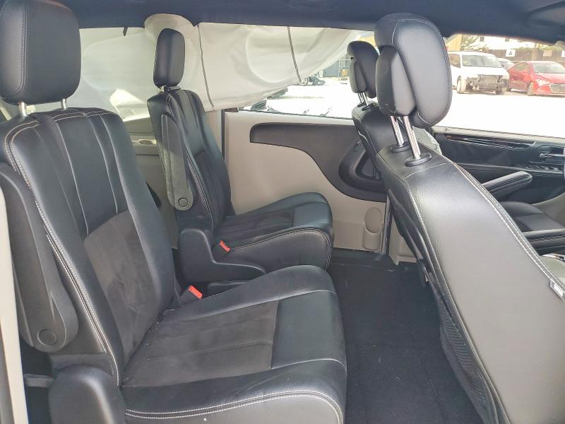 61077106 :رقم المزاد ، 2C4RDGCG1KR797817 vin ، 2019 Dodge Grand Caravan مزاد بيع